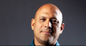 Santiago Uribe biography