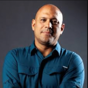 Santiago Uribe wikipedia