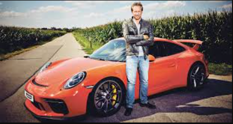 Niki Schelle wikipedia