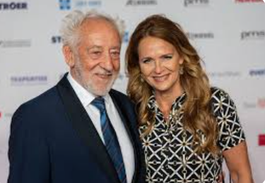 Christine Zander networth